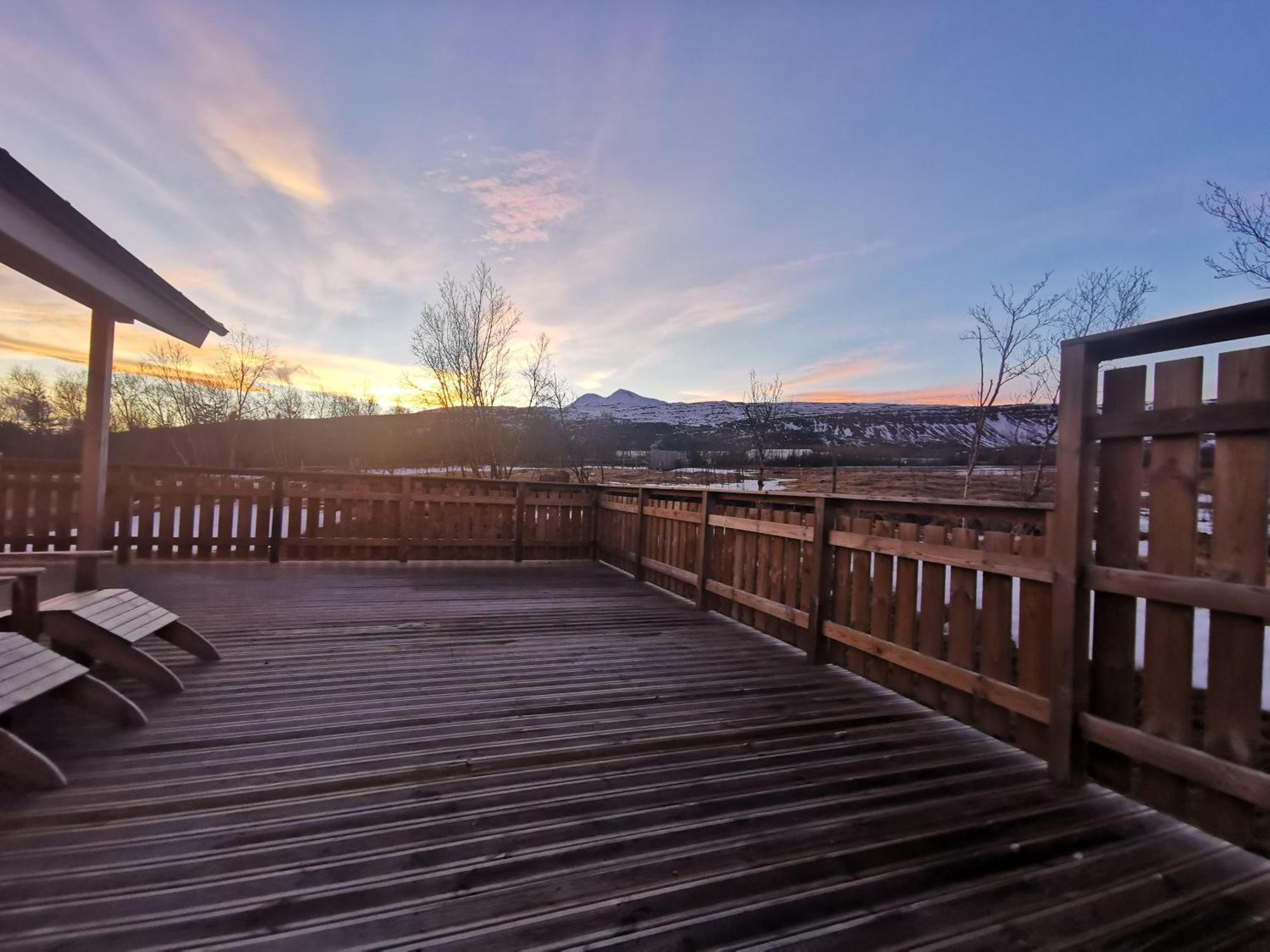 Hotel Kjarnalundur- Aurora Dream - Lodges And Rooms Akureyri Esterno foto