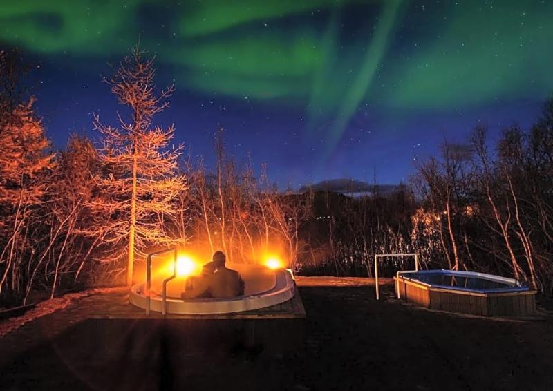 Hotel Kjarnalundur- Aurora Dream - Lodges And Rooms Akureyri Esterno foto